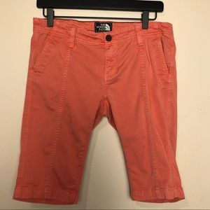 3/ $25 The North Face Coral Size 6 Women’s Shorts